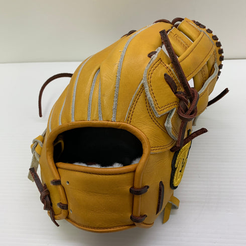トレジャー Treasure 硬式 大人 一般 内野手用 グローブ グラブ 右投げ 中古品 野球 1539