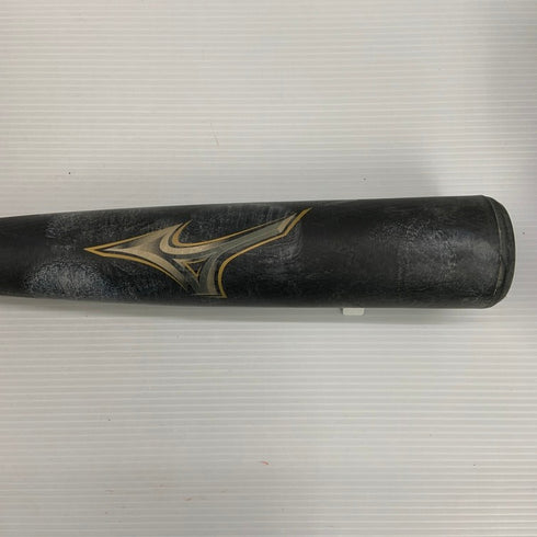 中古品 ミズノ MIZUNO ビヨンドマックスレガシー 軟式 FRP製バット 1CJBR157 ケース付き 6429