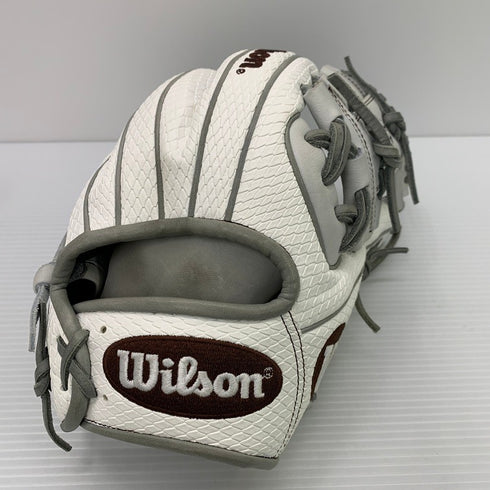 中古品 ウィルソン Wilson ワナビーヒーロー 軟式 内野手用グローブ コユニ RHK86H 4047