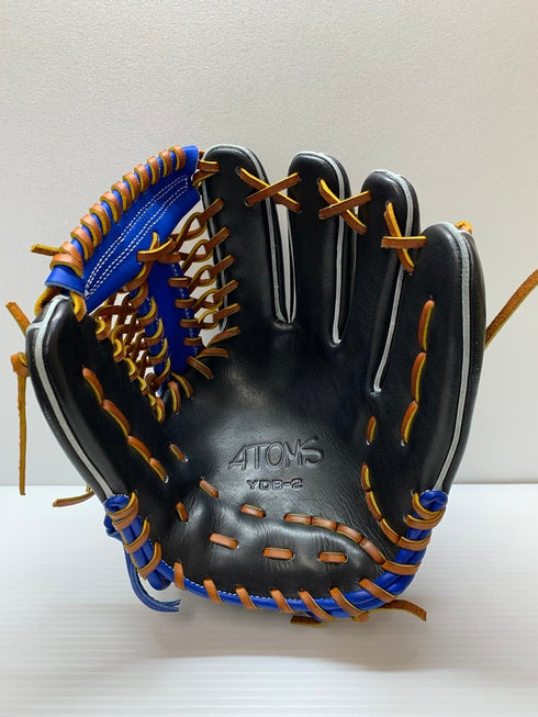 中古品 アトムズ ATOMS 限定 軟式 内野手用グローブ ACN-YDB2 066型 牧秀悟選手モデル 4014