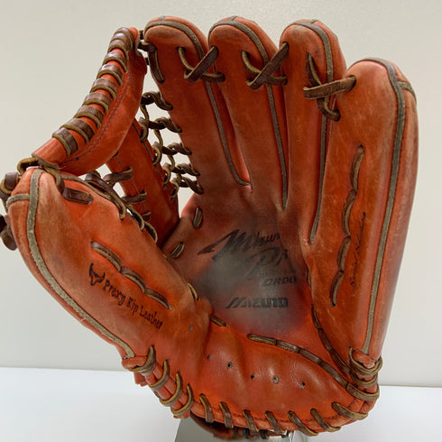 ミズノ MIZUNO 硬式 大人 一般 外野手用 グローブ グラブ 右投げ オーダー 中古品 野球 9571