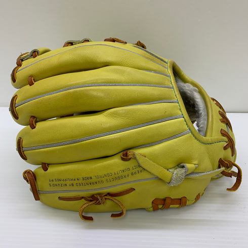 ミズノ MIZUNO グローバルエリート Global Elite 1AJGR23103 軟式 大人 一般 内野手用 グローブ グラブ 右投げ 中古品 野球 9567