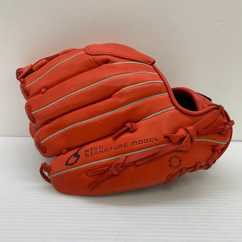 ナイキ NIKE シグネチャーモデル MATSUZAKA 軟式 大人 一般 投手用 グローブ ピッチャー グラブ 右投げ 中古品 野球 7844