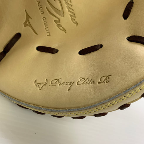 ミズノ MIZUNO ミズノプロ 號 COMPACT 軟式 大人 一般 キャッチャーミット 捕手 グローブ グラブ 右投げ 1AJCR30120 中古品 野球 8254