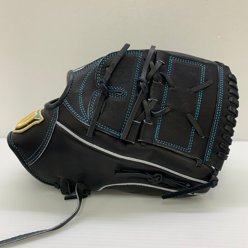 ウィルソン Wilson ウィルソンスタッフ Wilson Staff WBW104530 硬式 大人 一般 投手用 グローブ ピッチャー グラブ 右投げ タグ付き 野球 8617