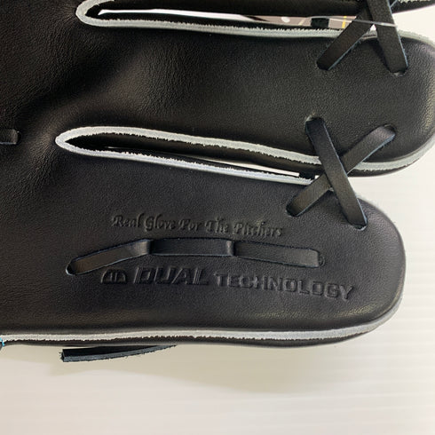 ウィルソン Wilson ウィルソンスタッフ Wilson Staff WBW104530 硬式 大人 一般 投手用 グローブ ピッチャー グラブ 右投げ タグ付き 野球 8617