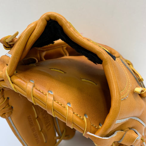 ワールドペガサス WORLD PEGASUS 軟式 大人 一般 内野手用 グローブ グラブ 右投げ オーダー 中古品 グローブ袋付き 野球 9730