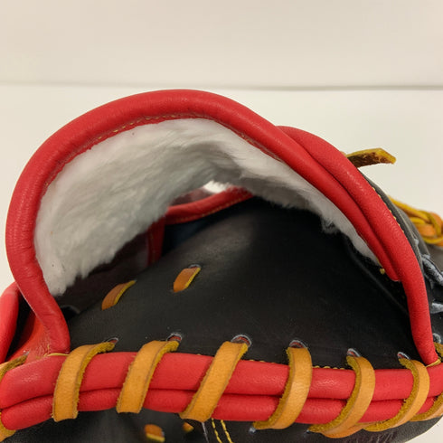ウィルソン Wilson WTAHTG2BZ トレーニング用 トレーニング グローブ グラブ 右投げ タグ付き 野球 1424