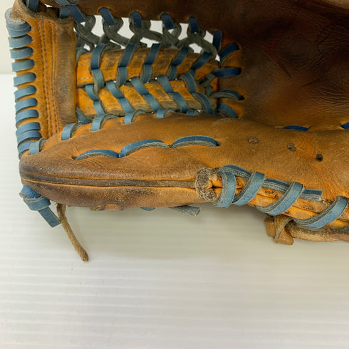 アンダーアーマー Under Armour UA QBB0021 硬式 大人 一般 内野手用 グローブ グラブ 右投げ 中古品 野球 1084