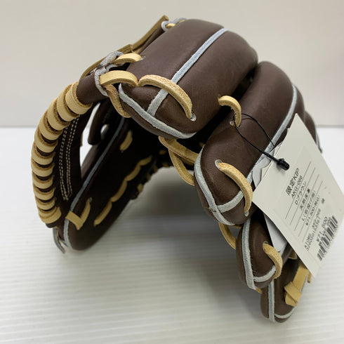 アトムズ ATOMS 硬式 大人 一般 内野手用 グローブ グラブ 右投げ AKG-066 タグ付き 野球 7365