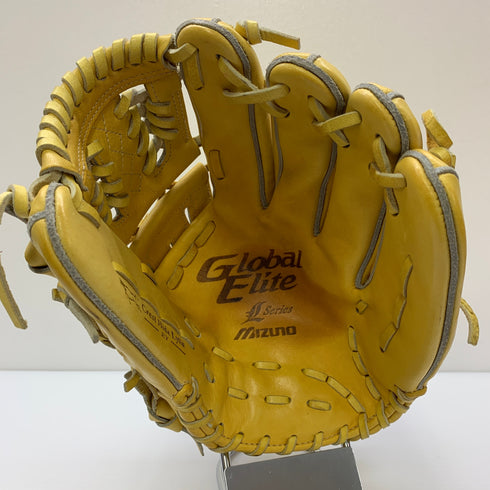 ミズノ MIZUNO グローバルエリート 硬式 大人 一般 投手用 グローブ ピッチャー グラブ 右投げ 2GW11001 中古品 グローブ袋付き 野球 8273