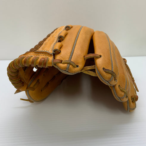 久保田スラッガー KUBOTA SLUGGER 硬式 大人 一般 内野手用 グローブ グラブ 右投げ オーダー 中古品 野球 8577