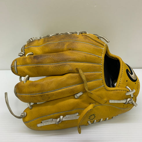 ナイキ NIKE EXCLUSIVE 軟式 大人 一般 外野手用 グローブ グラブ 右投げ 中古品 野球 9906