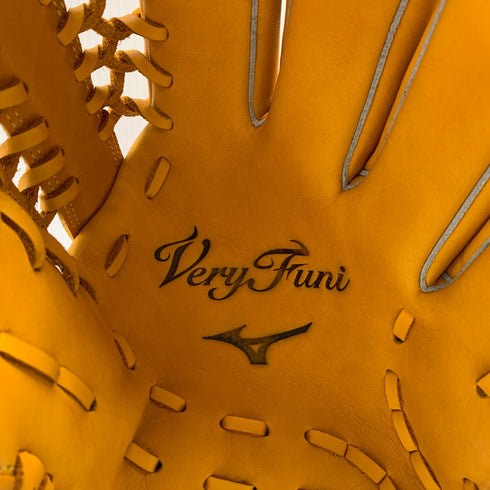 ミズノ MIZUNO ベリフニ 1AJGS18810 ソフトボール用 大人 一般 オールラウンド グローブ グラブ 右投げ タグ付き 野球 8741