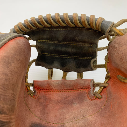 ウィルソン Wilson ワナビーヒーロー 軟式 大人 一般 キャッチャーミット 捕手 グローブ グラブ 右投げ RHPSTZ 中古品 野球 6802