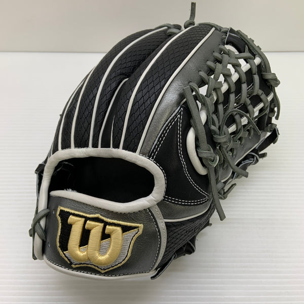 ウィルソン Wilson ワナビーヒーロー 軟式 大人 一般 内野手用 グローブ グラブ 右投げ RHVDUF 中古品 野球 7472
