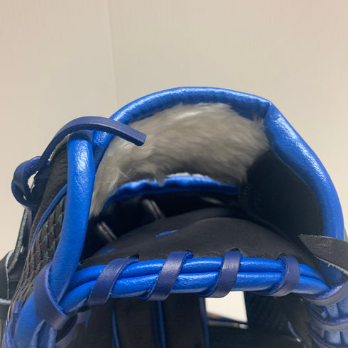 ウィルソン Wilson ワナビーヒーロー 軟式 大人 一般 内野手用 グローブ グラブ 右投げ WTARHU86H タグ付き 野球 7337