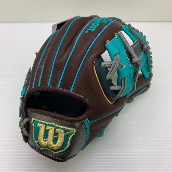 ウィルソン Wilson ワナビーヒーロー 軟式 大人 一般 内野手用 グローブ グラブ 右投げ WBW104388 タグ付き 野球 8111