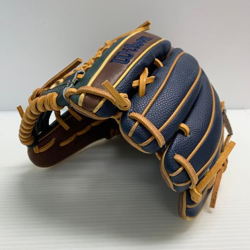 ウィルソン Wilson ワナビーヒーロー 軟式 大人 一般 オールラウンド グローブ グラブ 右投げ RHW95F 中古品 野球 6327