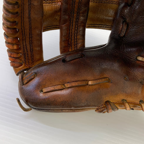 久保田スラッガー KUBOTA SLUGGER 硬式 大人 一般 内野手用 グローブ グラブ 右投げ オーダー 中古品 野球 1306