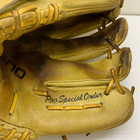 イソノ 硬式 大人 一般 投手用 グローブ ピッチャー グラブ 右投げ 中古品 野球 9722