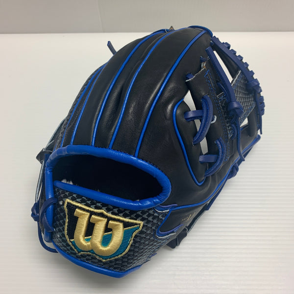ウィルソン Wilson ワナビーヒーロー 軟式 大人 一般 内野手用 グローブ グラブ 右投げ WTARHU86H タグ付き 野球 7337