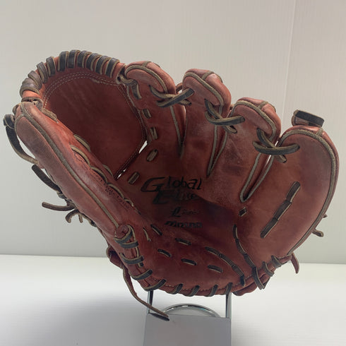 ミズノ MIZUNO グローバルエリート 硬式 大人 一般 投手用 グローブ ピッチャー グラブ 右投げ 2GW11011 中古品 野球 7323