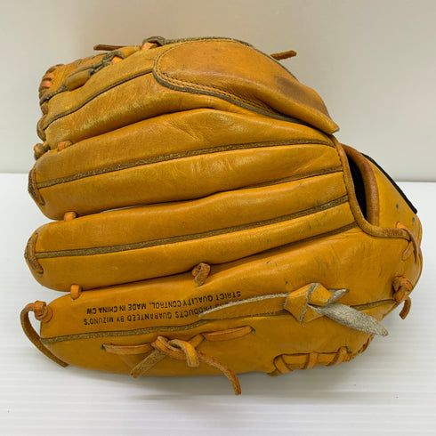 ミズノ MIZUNO 2GW13011 硬式 大人 一般 投手用 グローブ ピッチャー グラブ 右投げ 中古品 野球 9882