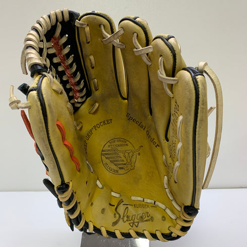 久保田スラッガー KUBOTA SLUGGER 硬式 大人 一般 内野手用 グローブ グラブ 右投げ オーダー 中古品 野球 9524