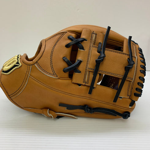 ウィルソン Wilson ウィルソンスタッフ 硬式 大人 一般 内野手用 グローブ グラブ 右投げ WTAHWH87H タグ付き 野球 7422