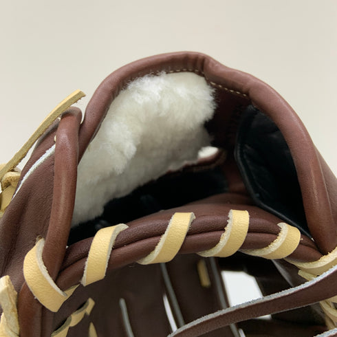 ウィルソン Wilson ウィルソンスタッフ 硬式 大人 一般 内野手用 グローブ グラブ 右投げ WBW102908 タグ付き 野球 6753