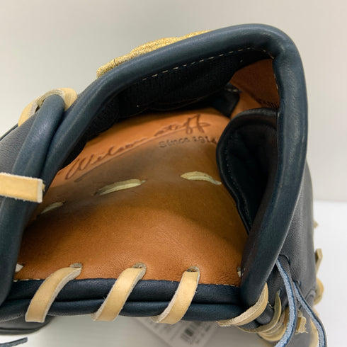 ウィルソン Wilson ウィルソンスタッフ Wilson Staff WBW103641 硬式 大人 一般 内野手用 グローブ グラブ 右投げ タグ付き 野球 8723