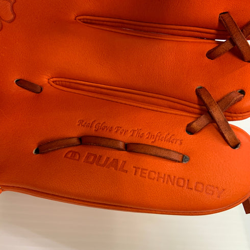 ウィルソン Wilson ウィルソンスタッフ Wilson Staff ウィルソンベア HWL87H 硬式 大人 一般 内野手用 グローブ グラブ 右投げ 中古品 グローブ袋付き 野球 8392