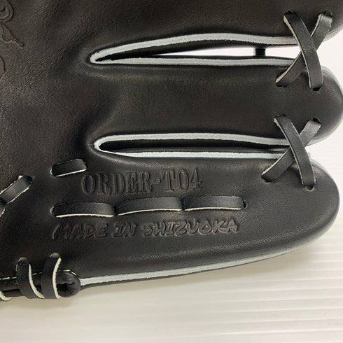 中古品 マーゴ Mago 硬式 内野手用グローブ 袋付き 5559