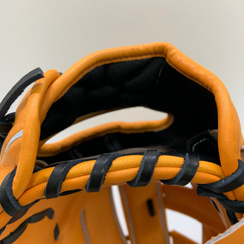 ウィルソン Wilson ウィルソンスタッフ Wilson Staff ウィルソンベア HWKD5T 硬式 大人 一般 内野手用 グローブ グラブ 右投げ 中古品 野球 9063