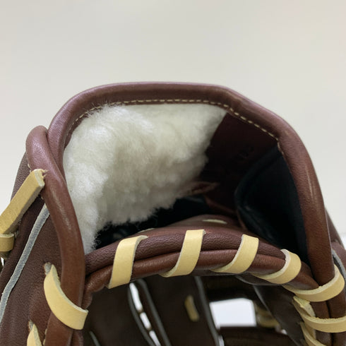 ウィルソン Wilson ウィルソンスタッフ 硬式 大人 一般 内野手用 グローブ グラブ 右投げ WBW102911 タグ付き 野球 7358