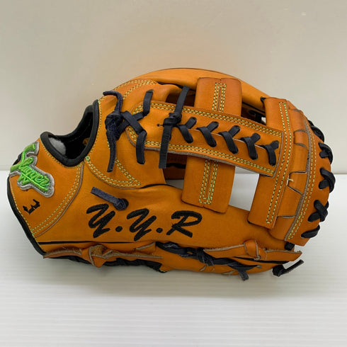 久保田スラッガー KUBOTA SLUGGER 硬式 大人 一般 内野手用 グローブ グラブ 右投げ オーダー 中古品 グローブ袋付き 野球 1147