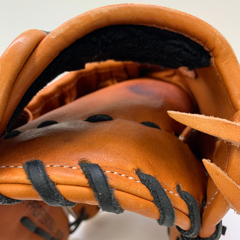 ベースマンTHE PROFESSIONAL MODEL 硬式 大人 一般 内野手用 グローブ グラブ 右投げ 中古品 野球 6317