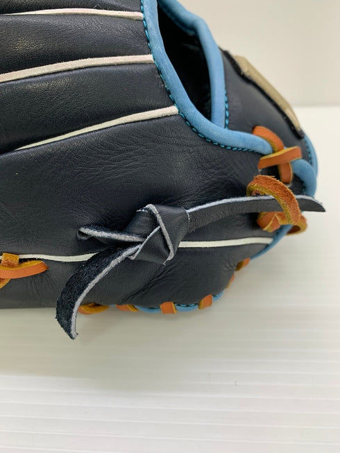 中古品 アトムズ ATOMS 軟式 内野手用グローブ 5423