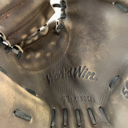 ミズノ MIZUNO ワールドウィン ソフトボール用 大人 一般 キャッチャーミット 捕手 グローブ グラブ 右投げ 中古品 野球 8746