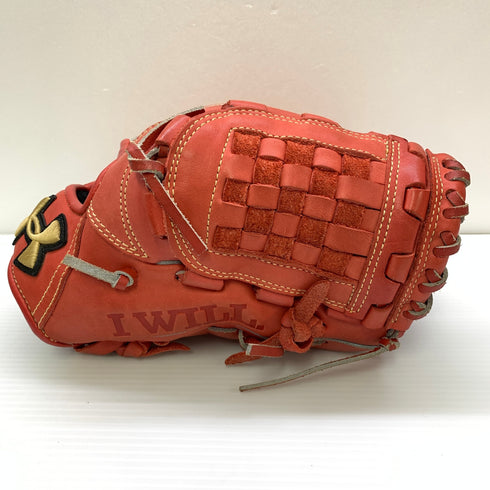 アンダーアーマー Under Armour UA 1313817 軟式 大人 一般 オールラウンド グローブ グラブ 右投げ 中古品 野球 1361