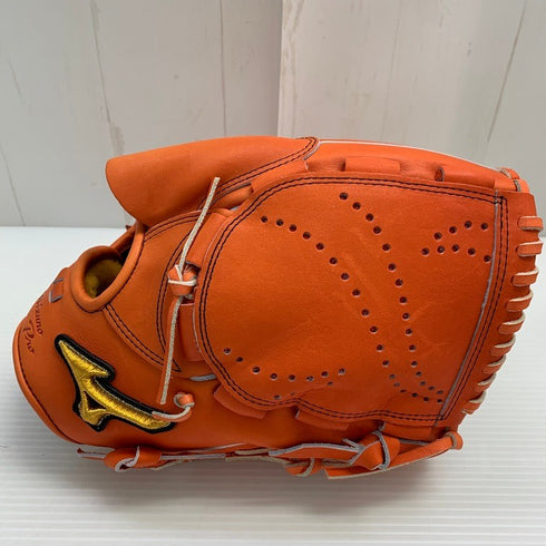 ミズノ MIZUNO ミズノプロ 硬式 大人 一般 投手用 グローブ ピッチャー グラブ 右投げ 1AJGH26211 タグ付き 野球 5875
