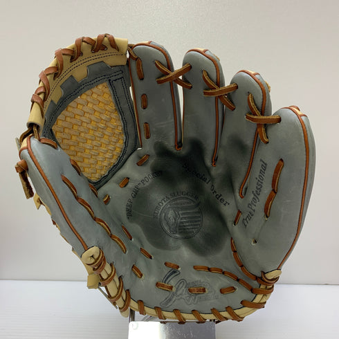 久保田スラッガー KUBOTA SLUGGER 硬式 大人 一般 投手用 グローブ ピッチャー グラブ 右投げ 中古品 グローブ袋付き 野球 6743