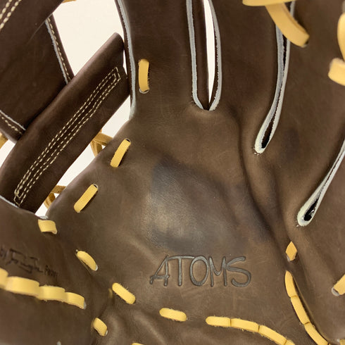 アトムズ ATOMS 硬式 大人 一般 内野手用 グローブ グラブ 右投げ AKG-066 タグ付き 野球 7365