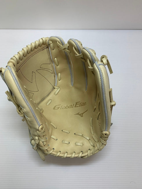 中古品 ミズノ MIZUNO グローバルエリート インフィニティNEO 硬式 投手用グローブ 1AJGH30211 3718