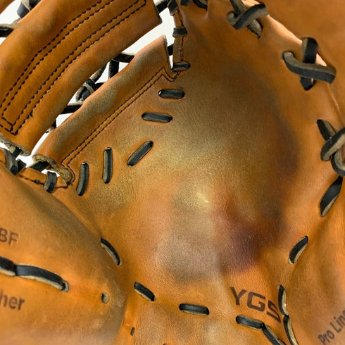中古品 YGS 山本グラブスタジオ プロライン 硬式 ファーストミット 106BF 5783