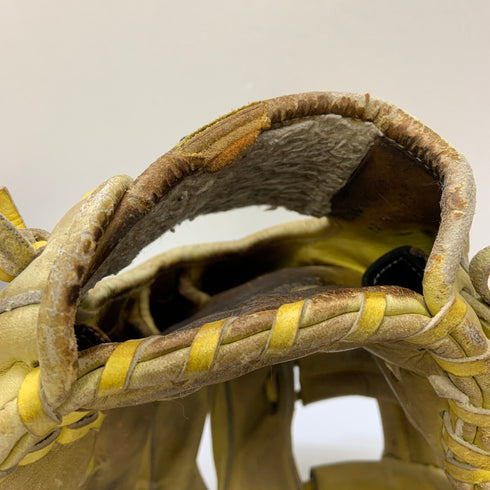 ミズノ MIZUNO グローバルエリート 軟式 大人 一般 内野手用 グローブ グラブ 右投げ 2GN31013 中古品 野球 8234