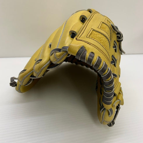 中古品 アディダス adidas プロフェッショナル 硬式硬式 投手用グローブ B1720 左投げ 5752