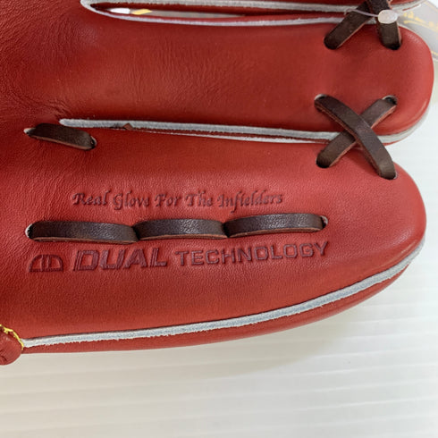 ウィルソン Wilson ウィルソンスタッフ 硬式 大人 一般 内野手用 グローブ グラブ 右投げ WBW101064 タグ付き 野球 7232