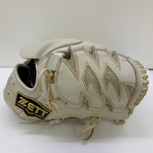 ゼット ZETT ネオステイタス 軟式 大人 一般 投手用 グローブ ピッチャー グラブ 右投げ BRGB31211 中古品 野球 5950